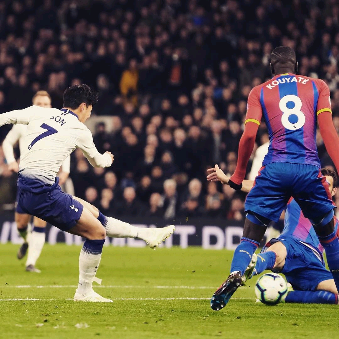 (巴黎奥运)中国组合拿下巴黎奥运首金:举重若轻真少年.